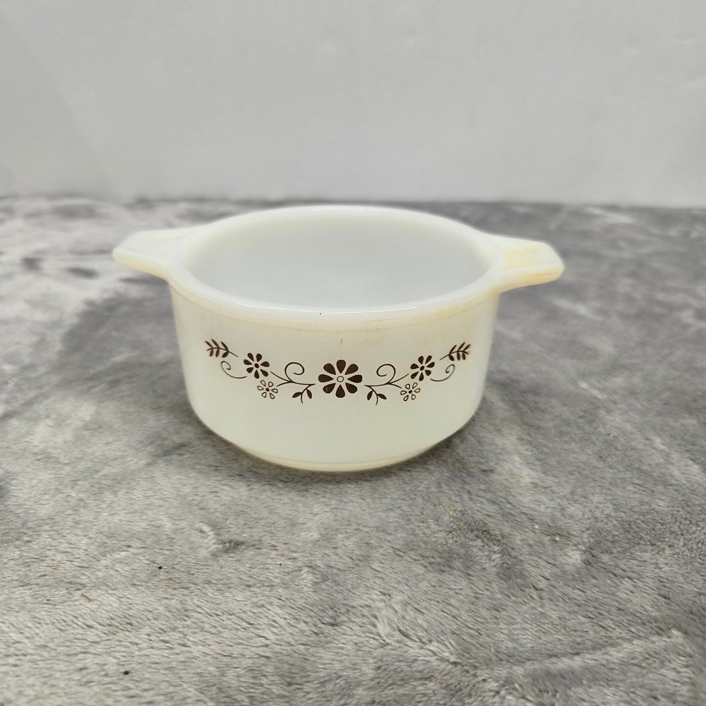 Vintage Pyrex Old Town Blue Brown Floral Milk Glass Ramekin 10oz Casserole 14